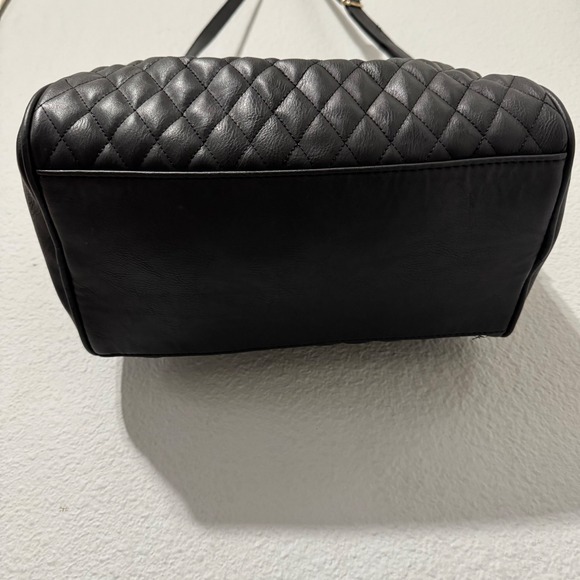 Mango Quilted Black Faux Leather Satchel Handbag Gold Hardware Crossbody Strap - Picture 3 of 15